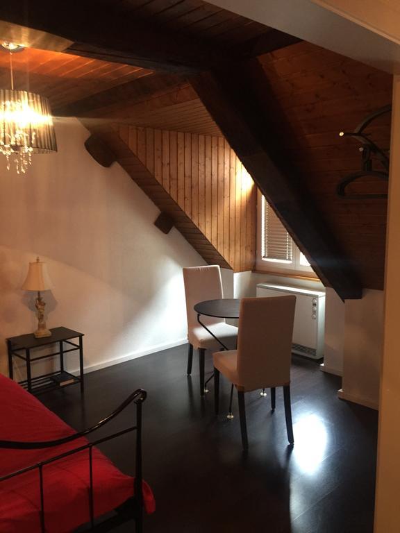 Hotel-Restaurant Le Lion D'Or Porrentruy Room photo